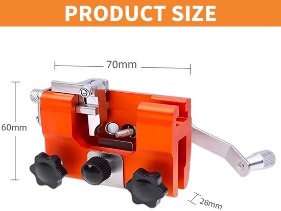 Afmetingen van het oranje kettingzaag slijpapparaat: 70mm lang, 60mm hoog, 28mm diep.