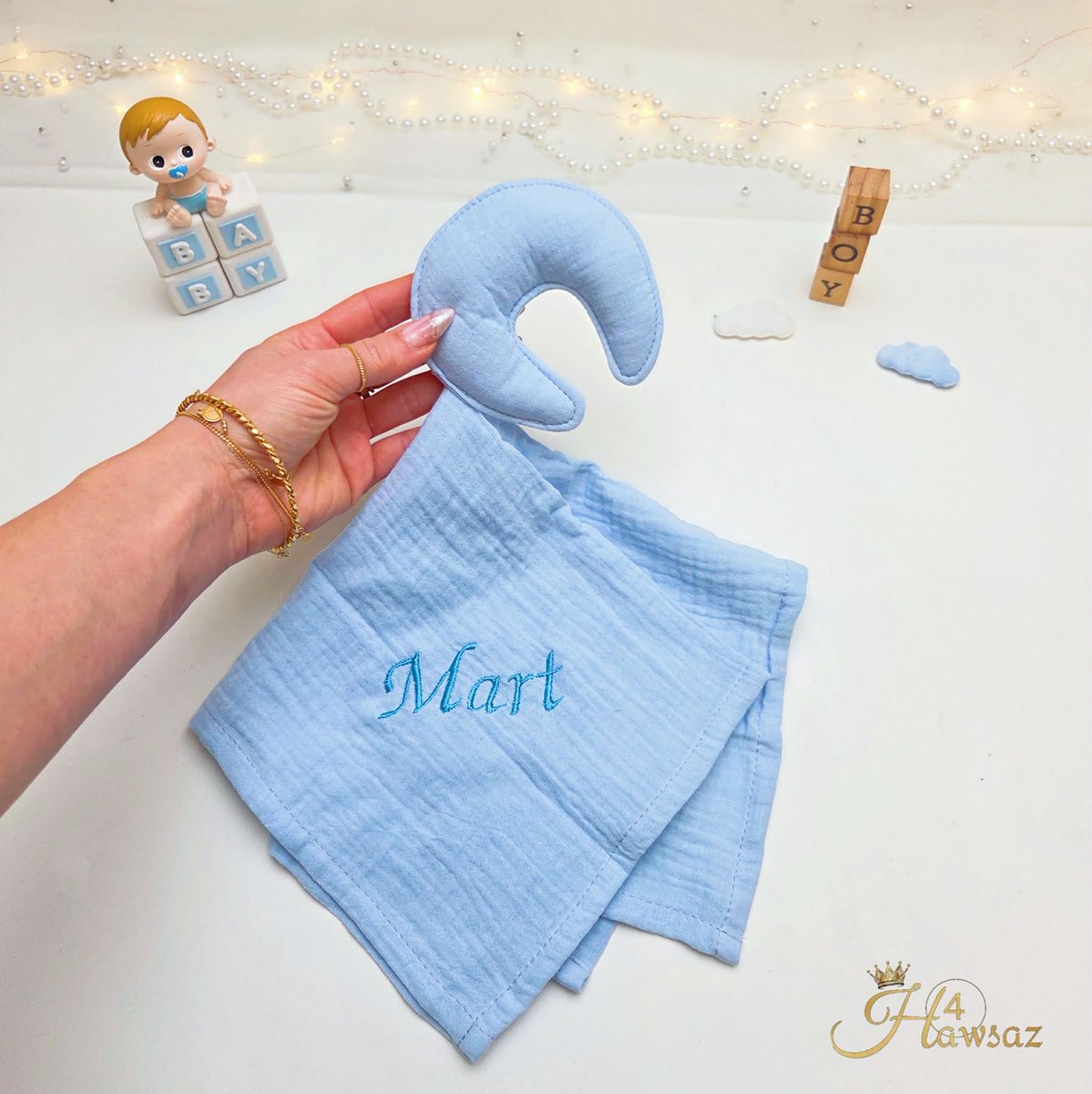 Kraamcadeau voor jongen met naam - Hawsaz.nl cadeau - knuffeldoekje 1 stuk baby blauw - Baby knuffel - Babygeschenk - Babycadeau - Babyshower - Geboortecadeau - Maan - Baby kado - cadeau met naam - Babygeschenkset - Gepersonaliseerd – foto 3