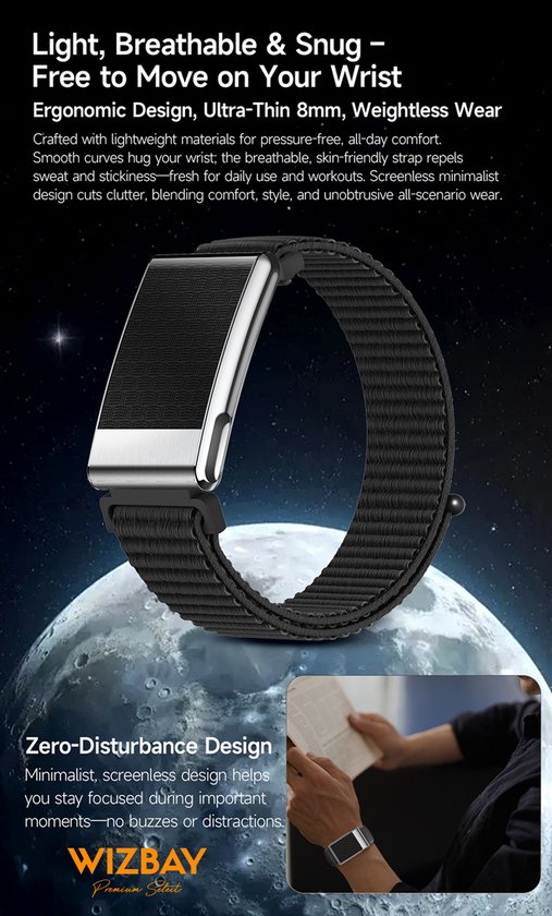 Zwarte sportband met een zilverkleurig, rechthoekig fitness tracker display tegen een maanlandschap.