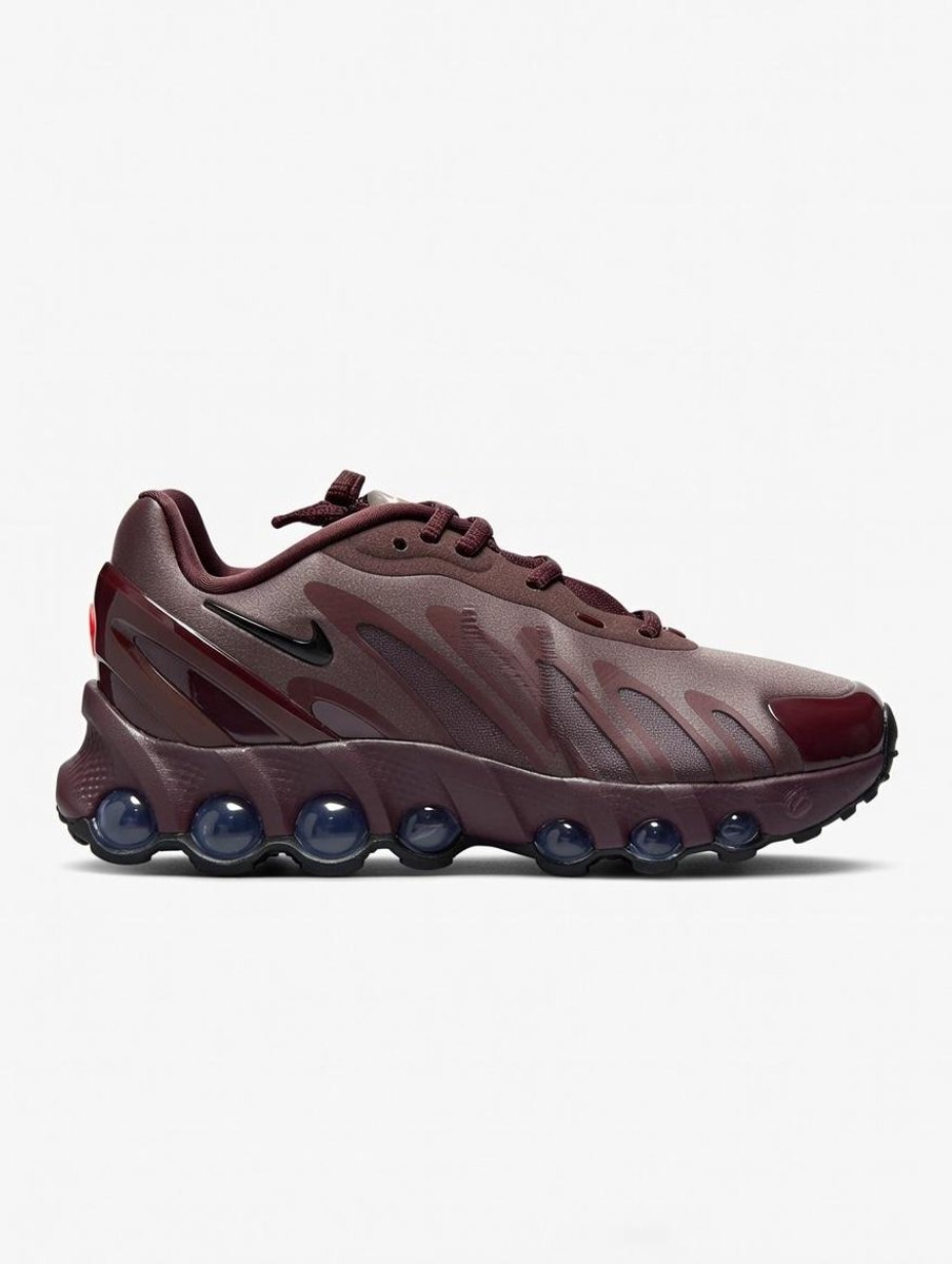 Nike Air Max DN8 Burgundy Crush