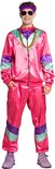 Man in roze trainingspak, jaren 80 stijl, met paarse hoofdband en zonnebril.