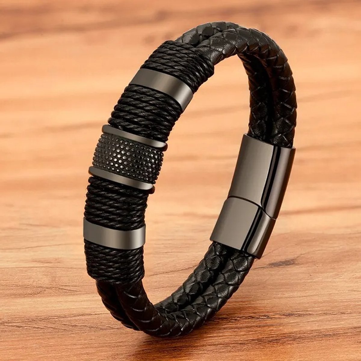 WiseGoods Luxe Heren Armband Zwartkleurig RVS - Zwart Leer Armbanden - Armbandje Man - Cadeau - Sieraden Mannen - Armbandjes 23CM