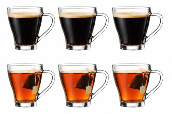 Set van zes glazen mokken, drie gevuld met zwarte koffie en drie met thee.