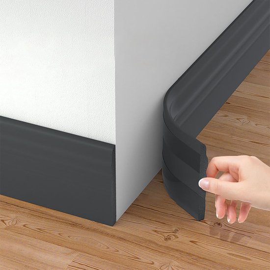 Plint auto-adhésive - 6 cm de large - 1 m de long - plint NBR flexible - bonne flexibilité - bande décorative - pliable - facile à découper - convient aux plinths plates dans les salons, salles de bains et cuisines - noir