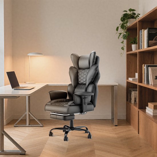 Zwarte ergonomische bureaustoel met hoge rugleuning, verstelbare hoofdsteun, armleuningen en voetensteun. De stoel heeft een honingraatpatroon op de rug.