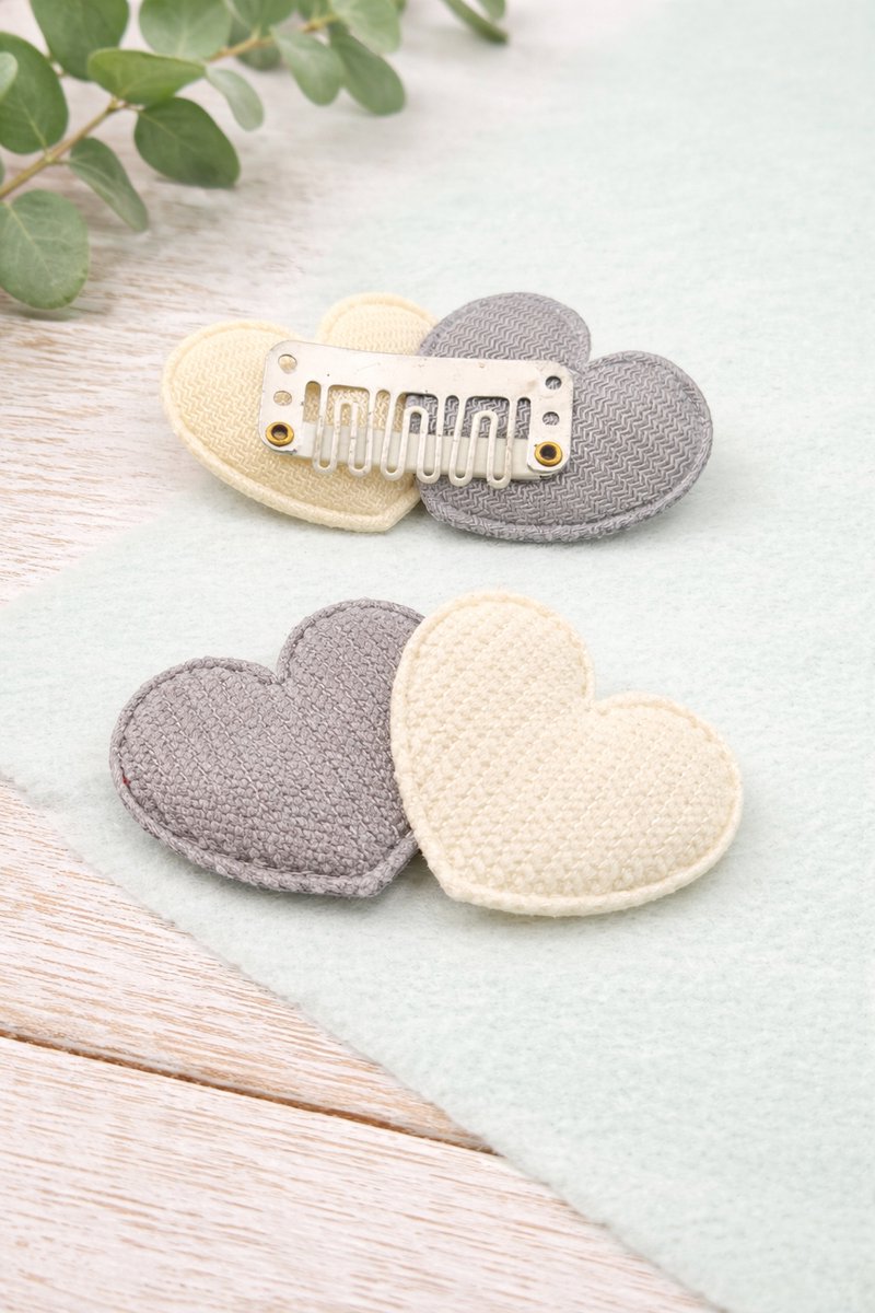 Antislip haarspeldje kinderen kleuters baby`s mijn eerste haarspeldje witte/grijs hartjes