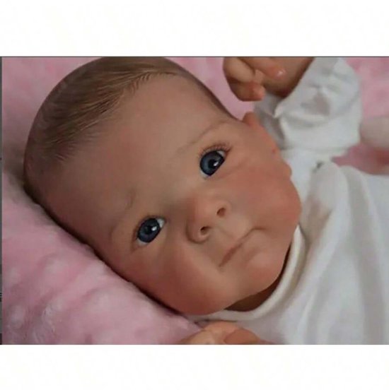 45 cm Reborn peuterpop met katoenen lijfje, zachte pasgeboren pop, met de hand gedetailleerd beschilderd met zichtbare aderen in 3D-effect van NPK Collection — afbeelding 3