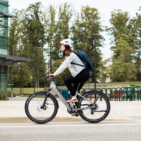 SAXXX Comfort SUV Easy - Elektrische Fiets - 95%Vooraf Geassembleerd Stadsfiets - 468Wh uitneembare accu - 90km Actieradius - SHIMANO Altus 7 Versnellingen - Achterwielmotor 250W - Aluminum Frame - 27.5" CST anti-lek - Zilvergrijs van Saxxx — afbeelding 5