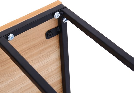 Detailopname van de onderkant van een bijzettafel met lichtbruin houtlook blad en zwart metalen frame, met schroeven.