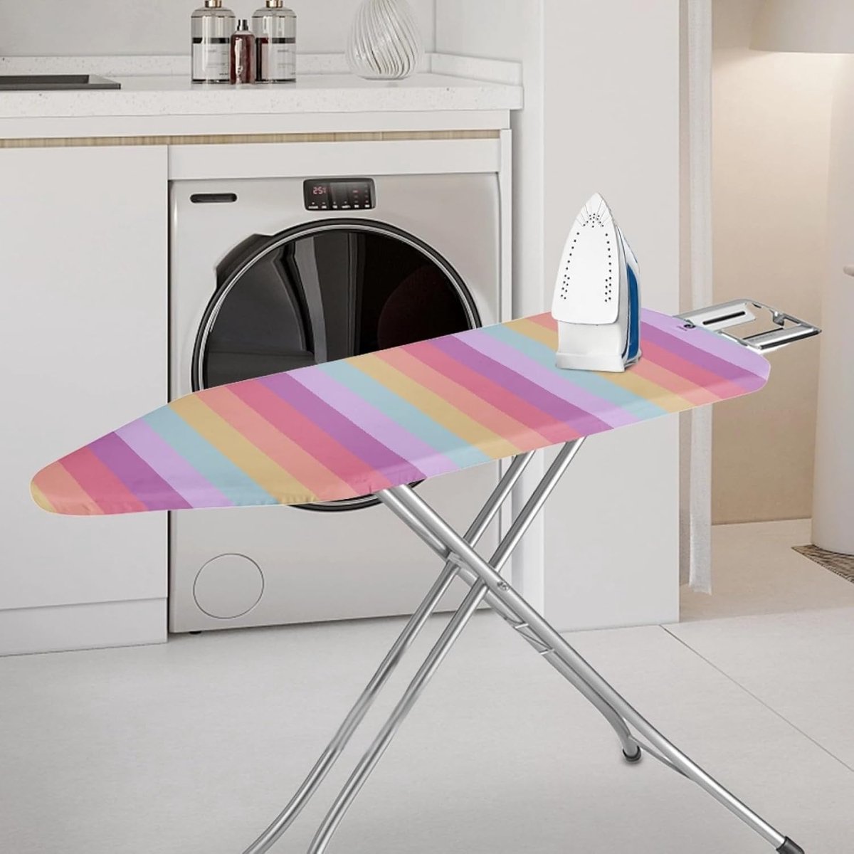 Strijkplankhoes - Strijkhoes Pad - Kreukvrij Strijken - Extra Dik Gewatteerd - 150 x 40 cm - Regenboogprint