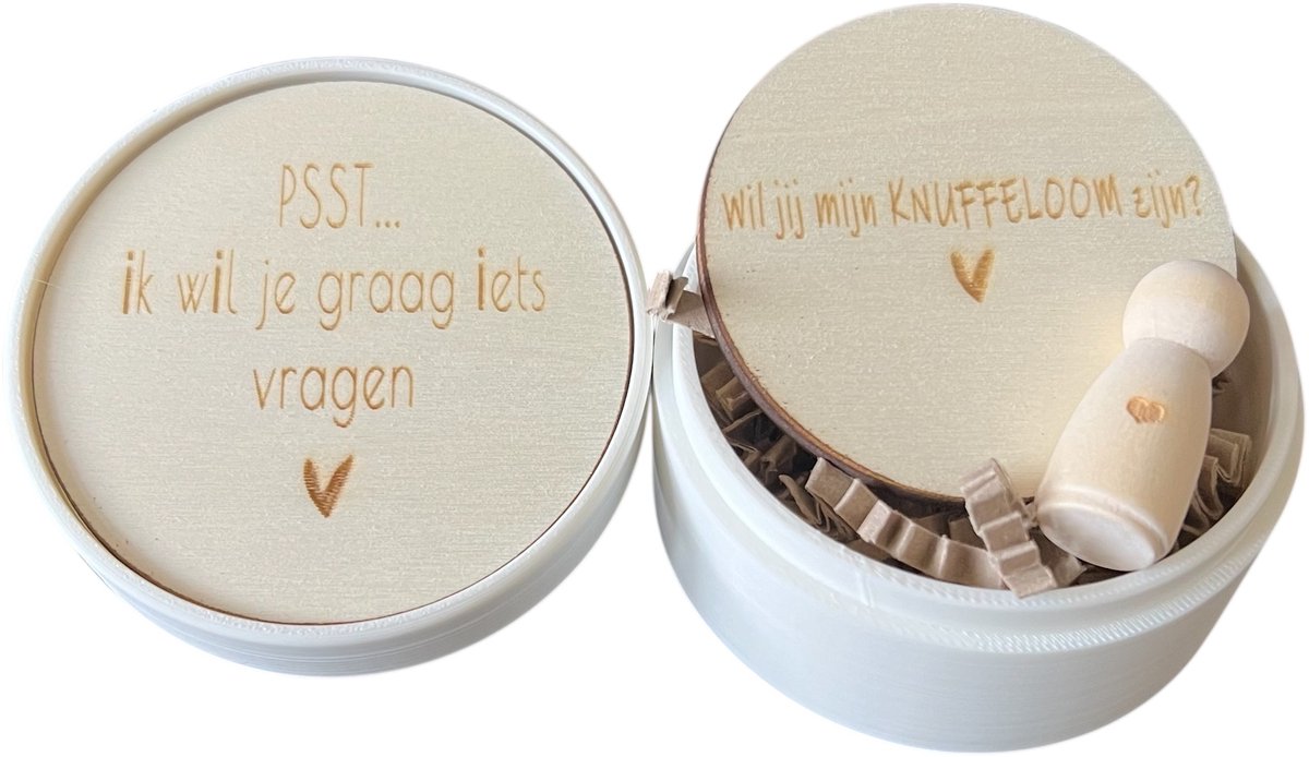 Doosje baby | peg doll | wil jij mijn knuffeloom zijn | peter vragen | peter worden | peetoom vrarden | cadeau | doosje met een vragen | peetoom woag