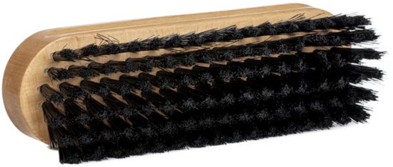 Brosse à manche en bois et poils noirs, vue de côté.