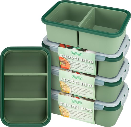 Stapel groene siliconen meal prep bakjes met deksels, een losse bak zonder deksel met drie vakken ernaast.