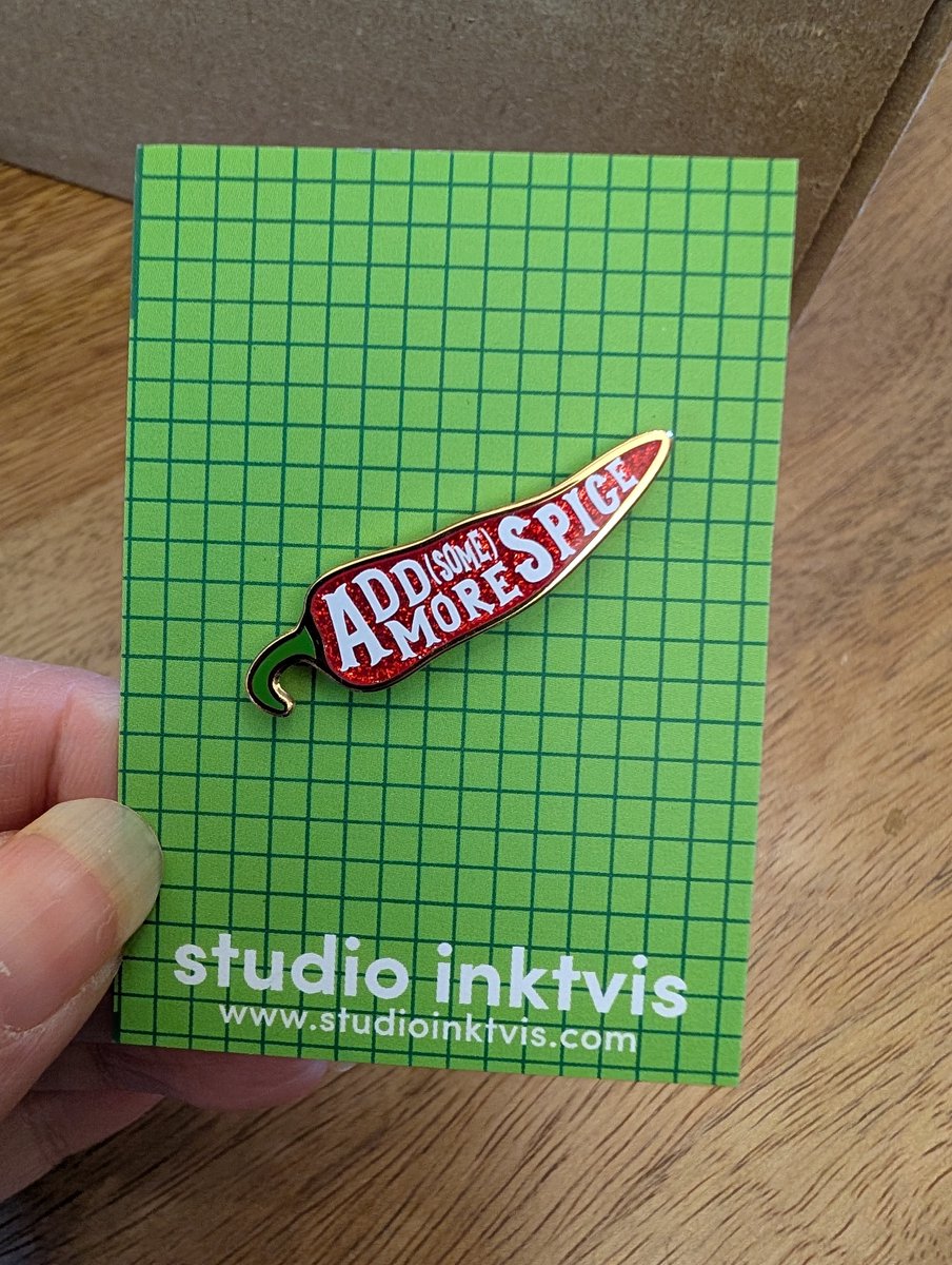 Studio Inktvis - Pin - kleding accessoire - pittige peper - add more spice