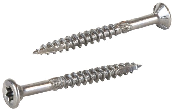 Deux vis à bois argentées avec entraînement Torx 20, tête plate et pointe de coupe, sur fond blanc.