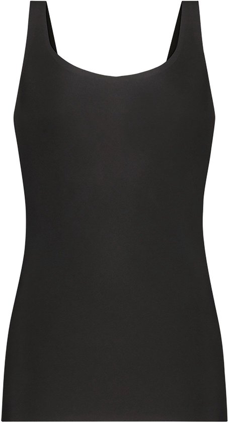 Zwarte singlet met vierkante halslijn en brede bandjes.