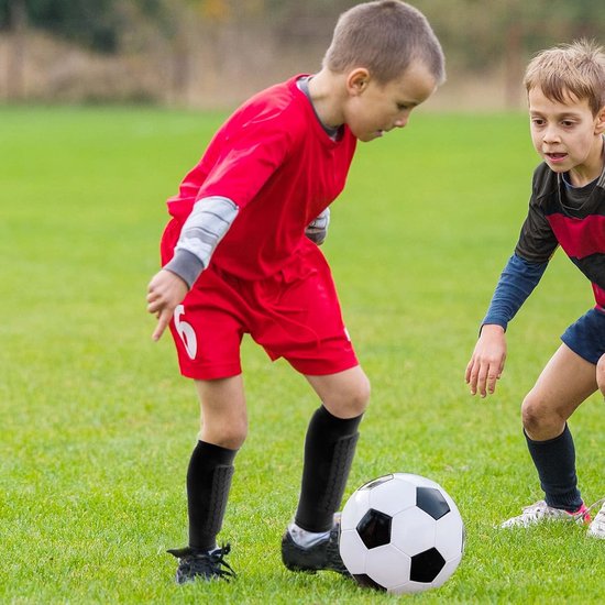 Shop vandaag nog Hummel scheenbeschermers voor geweldige prijzen bij Unisport