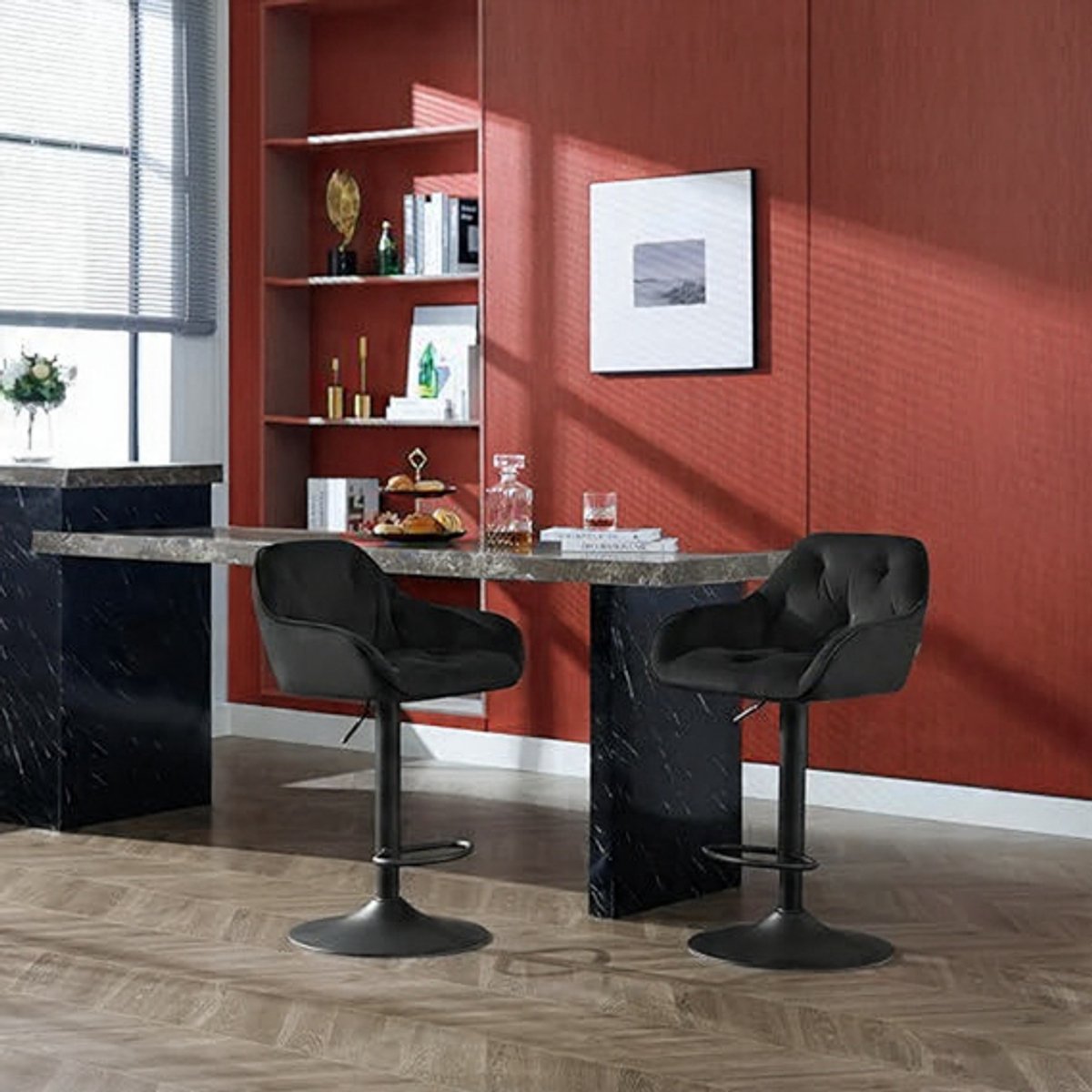 Luxe Velvet Barkrukken Set van 4 – Zwart – 360° Draaibaar & In Hoogte Verstelbaar – Met Armleuningen Casa Serena