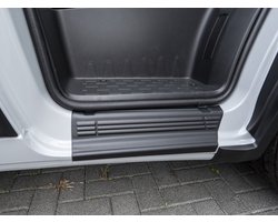 Kunsstof Portier instaplijst geschikt voor Fiat Ducato vanaf bouwjaar 2014