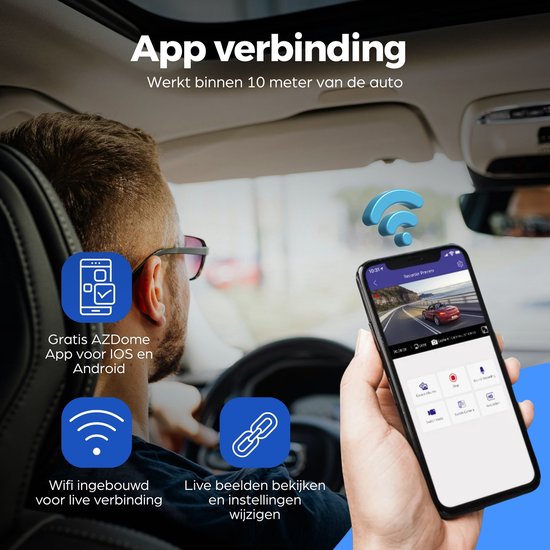 Man in auto gebruikt smartphone met AZDome app voor live verbinding en instellingen. Wifi en gratis app voor iOS/Android.