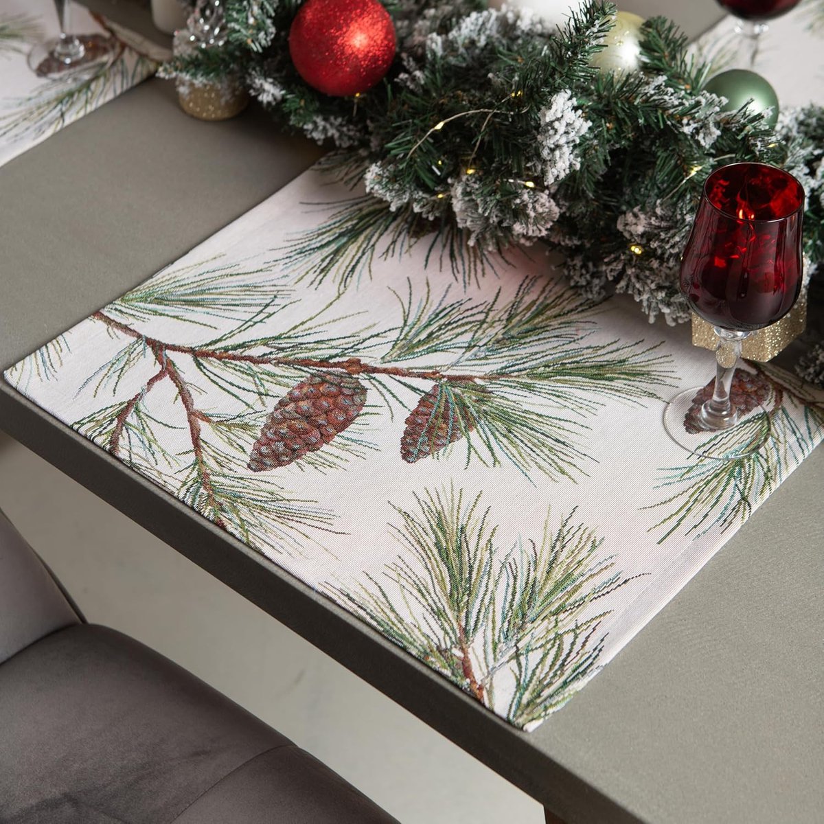 Kersttafelkleed Gobelin Klokken 140 x 140 cm voor Kerstmis en Nieuwjaar