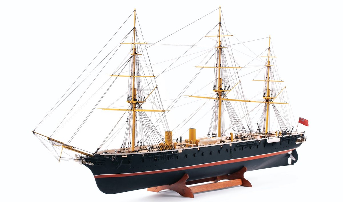 Billing Boats 512 HMS Warrior - anderhalve meter lang houten bouwmodel