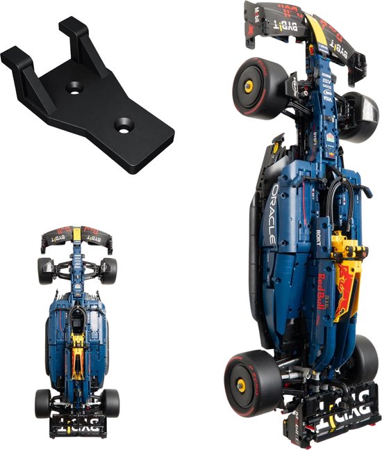 LEGO Technic F1 auto model, blauw, rood en geel, met diverse onderdelen.