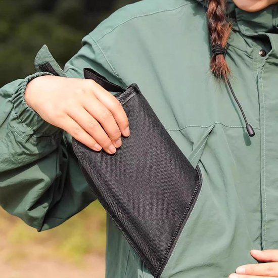 Opvouwbaar krukje - inklapbaar krukje - camping krukje - Draagbare campingstoel - Mini-reisstoel - Ideaal voor bergbeklimmen, vissen en wandelen - Oxford-stof - Zwart — afbeelding 3
