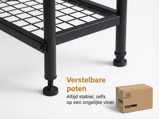 Verstelbare poten van de zwarte kapstok met de doos van Mazazu ernaast.