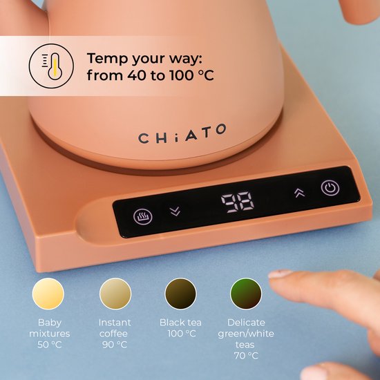 Het digitale display van de terracotta waterkoker toont 98 graden. Er zijn opties voor babyvoeding, koffie, zwarte thee en groene thee.