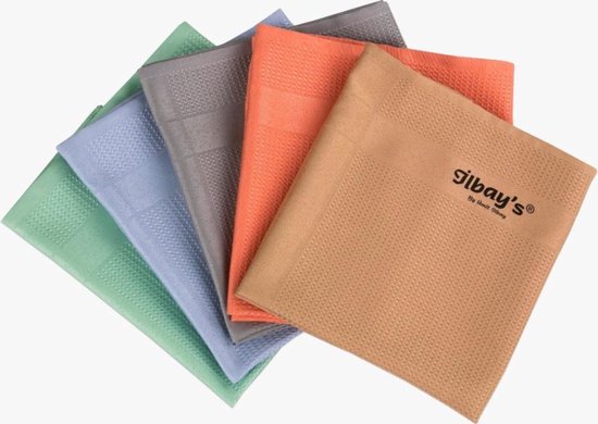 Cinq lingettes microfibre Jilbay's en vert, bleu, gris, rose et beige, avec un motif gaufré.