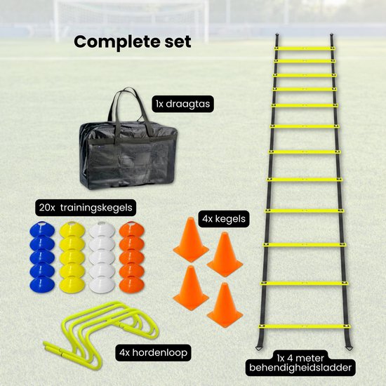 Complete voetbal trainingsset met pylonen, kegels, horden, loopladder en tas.