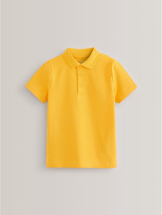 Gele katoenen polo met korte mouwen, kraag en knopen.