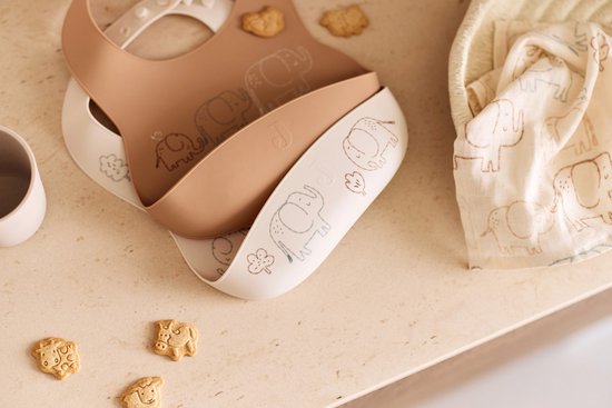 Jollein Slabbetjes Siliconen - 1 Stuk - 31 cm - Elephant Tales van Jollein — afbeelding 4