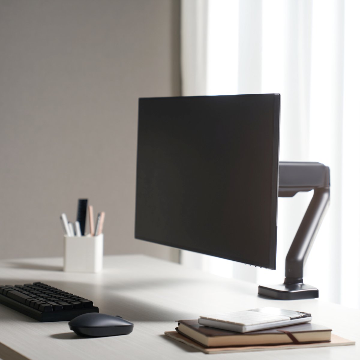 Allteq Enkele monitor arm - Draaibaar - 17 t/m 32 inch thumbnail 6