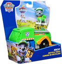 Groene PAW Patrol Rocky vuilniswagen met figuur in verpakking. Inclusief Rocky figuur en recycling truck.