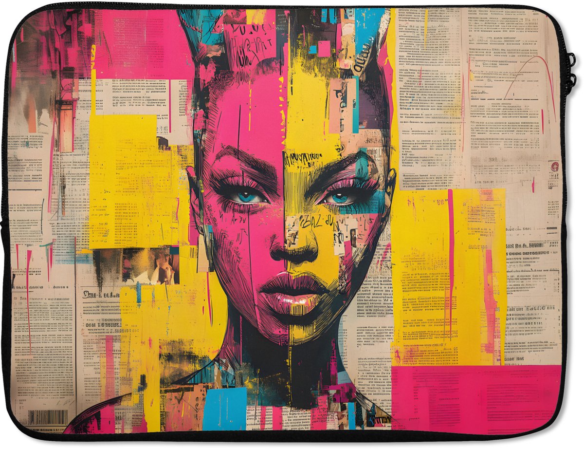 Laptophoes 15.6 inch - Vrouwengezicht - Krantenpapier - Abstract - Roze - Laptop sleeve - Binnenmaat 37x26 cm - Zwarte achterkant