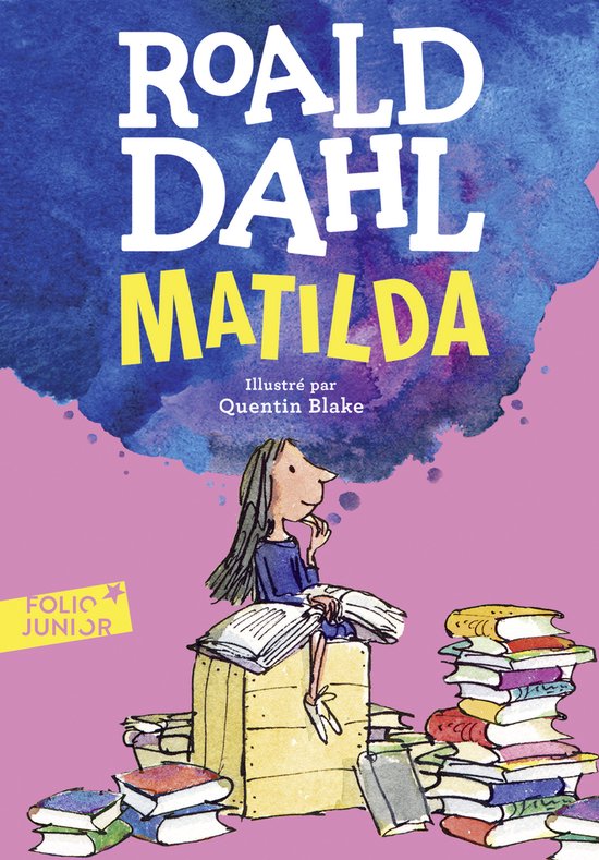Boek "Matilda" van Roald Dahl, geïllustreerd door Quentin Blake. Matilda zit op een stapel boeken.