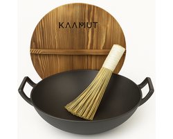Professionele Wadjan Wokpan Ø36 in Gietijzer – Met Houten Deksel & Bamboe Wokborstel – Geschikt voor Alle Warmtebronnen – KAAMUT®