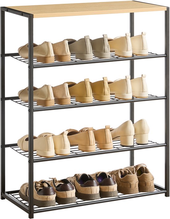 Un rangement à chaussures noir avec dessus en bois, rempli de différentes chaussures sur 4 niveaux.