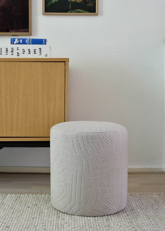 Pouf rond beige en tissu luxueux Kvadrat Apparel - Ø37 cm x H40 cm