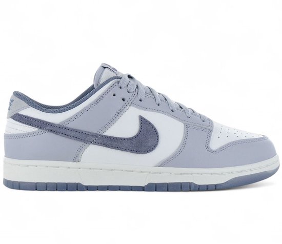 Nike Dunk Low SE 'Light Carbon' taille 44,5