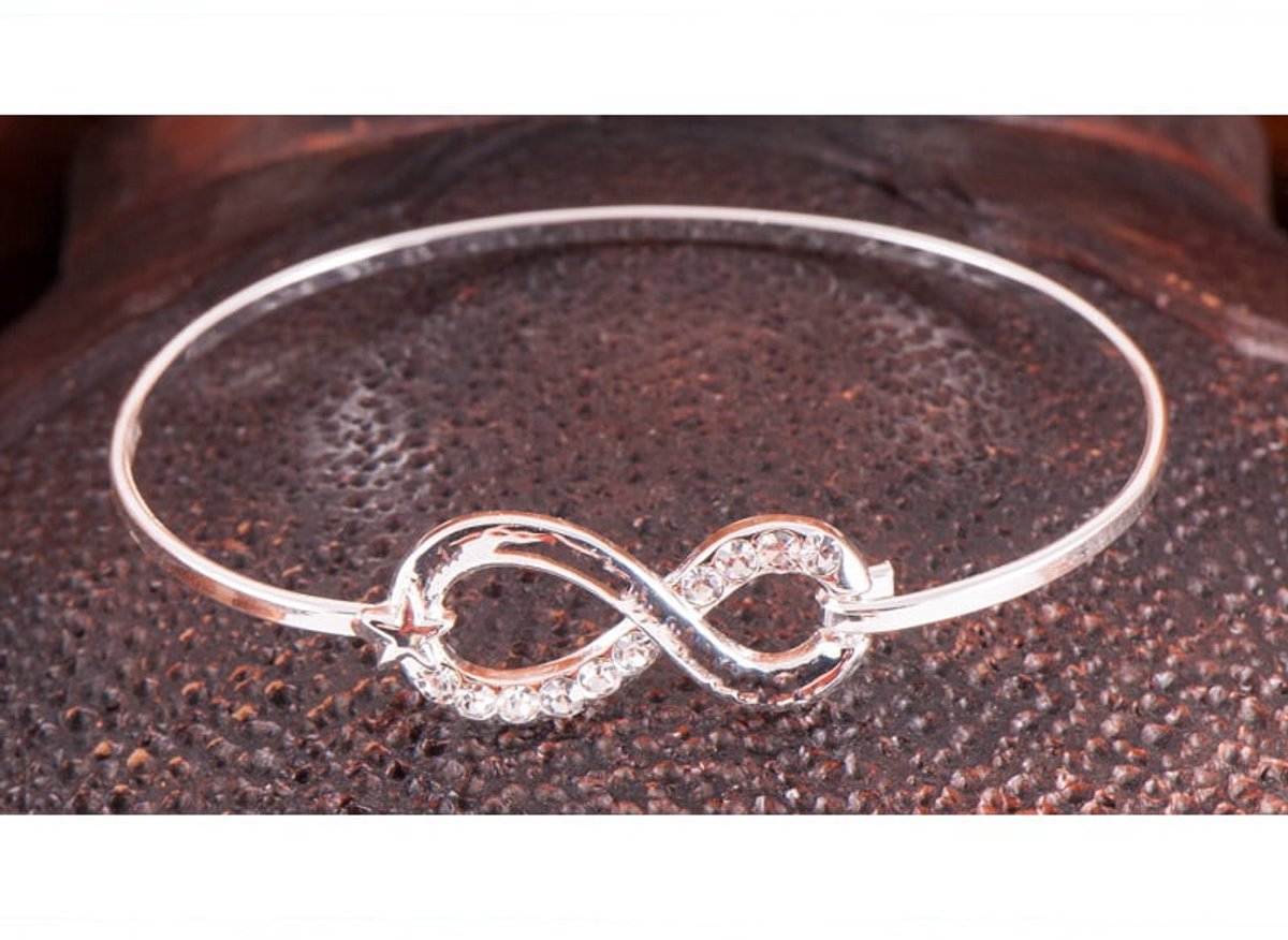 Armband lemniscaat