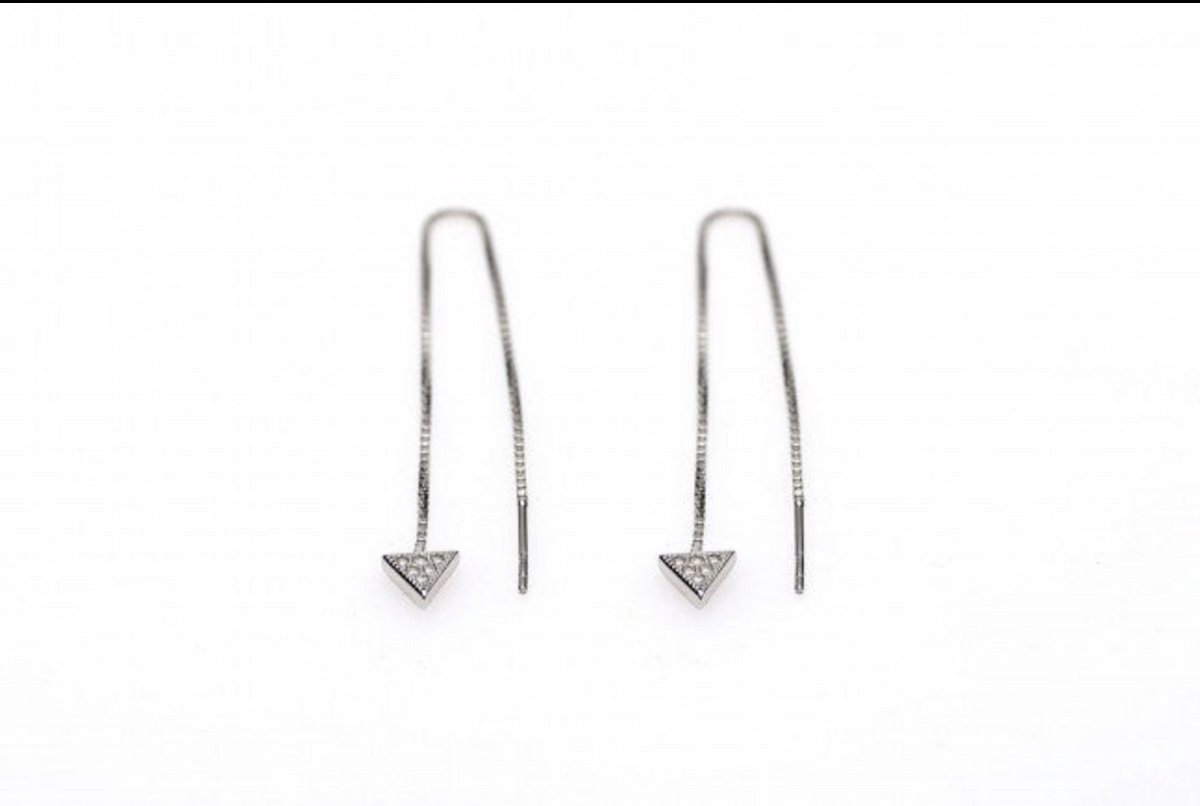 Karma Pull Through oorbel M1805 Zirkone Triangle