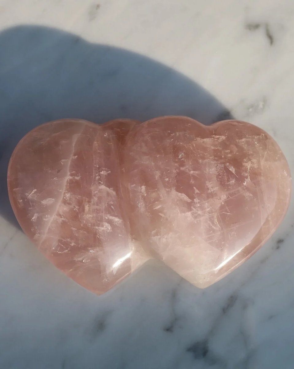 Unique Gemstones - Rozenkwarts harten - Edelstenen en Mineralen - Kristallen - Spiritualiteit - Woondecoratie