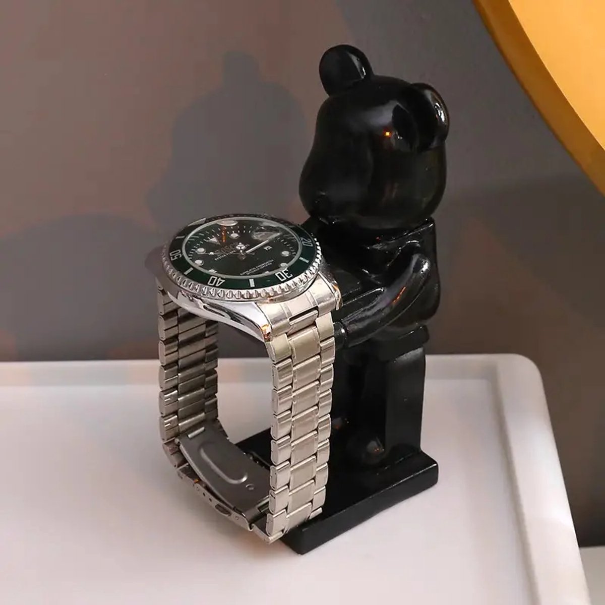 Zwarte Beer Horloge Houder - Stijlvolle Decoratie voor Nachtkastje of Bureau - Luxe Watch Stand Cadeau voor Hem - Organizer voor Horloges