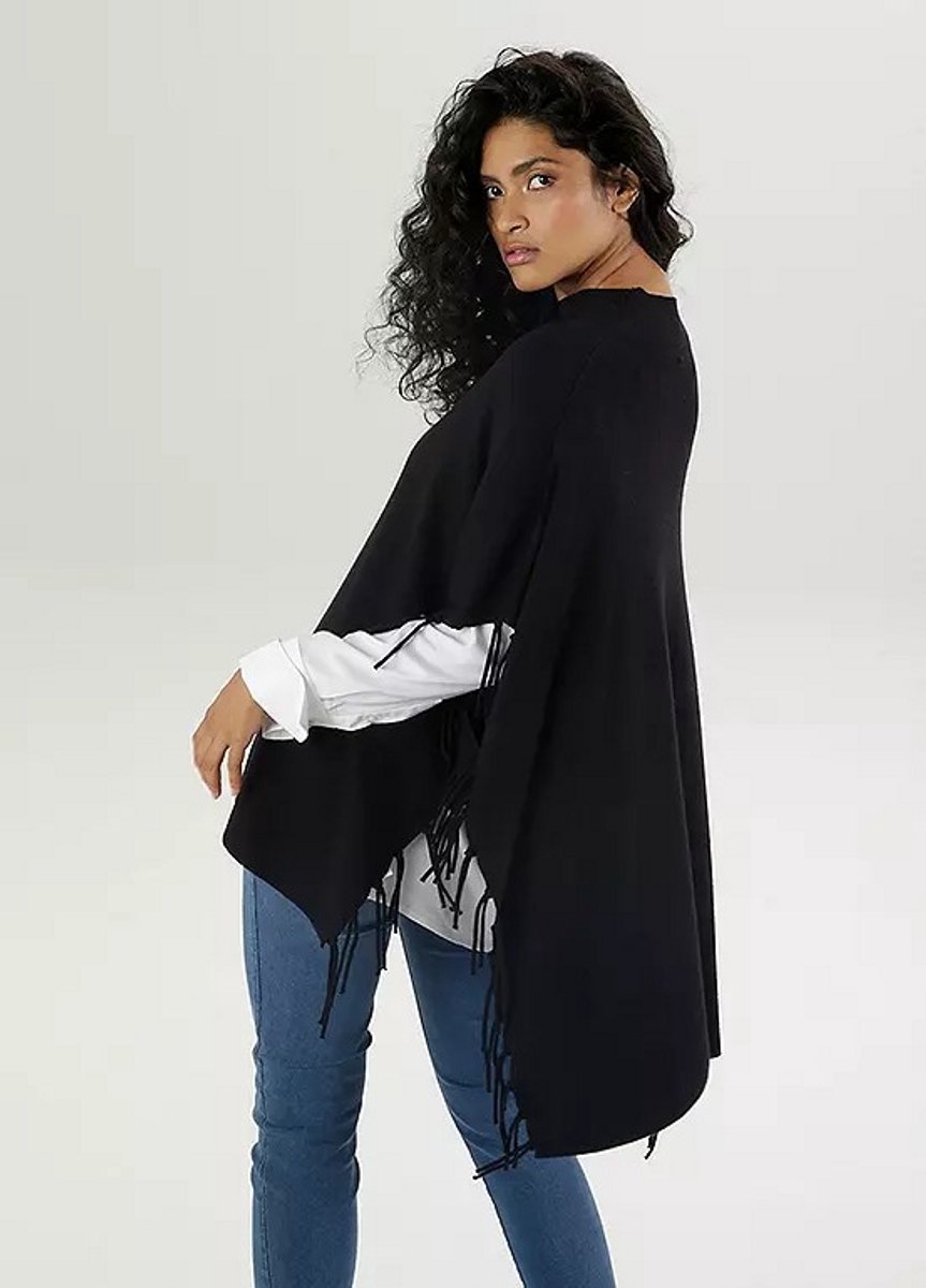 Aniston | Poncho | Zwart | Fijn breisel | Maat 3 ( 46-50)