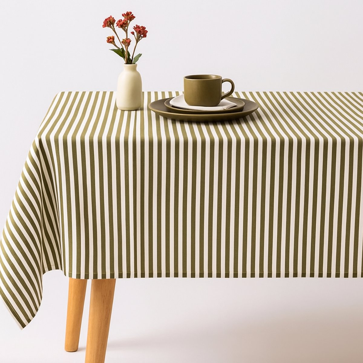 Vlekbestendig Tafelkleed – Stijlvol, Fris & Praktisch katoenen tafellaken streep 160 x 160 taupe