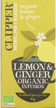 Doosje Clipper Biologische Citroen & Gember thee, met een citroen, bloemen en een kop.
