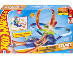 Hot Wheels - Stuntbanen Crash in de Lucht